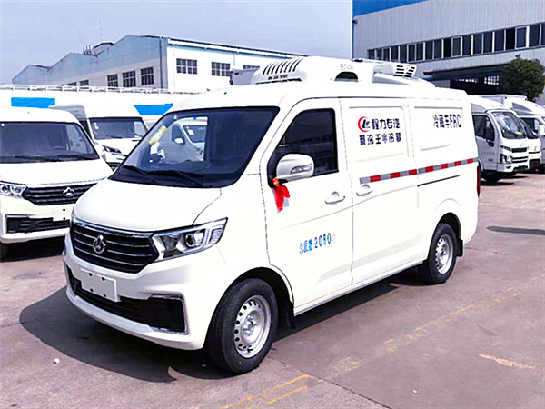 長(zhǎng)安V3面包冷藏車